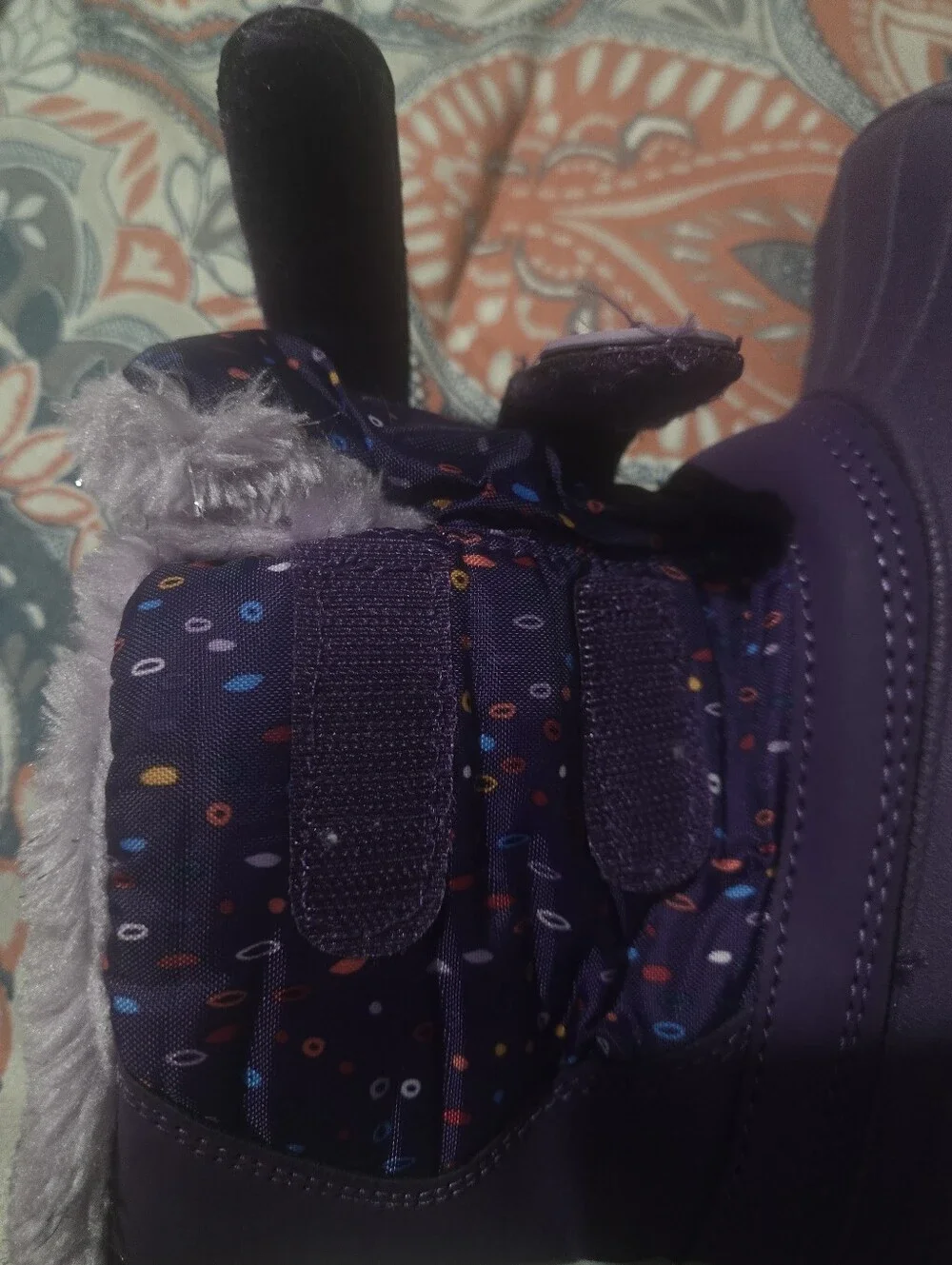 Size 11/12 Toddler Girls Cat& Jack Purple Thermolite 2 Strap Velcro  Snow Boots.